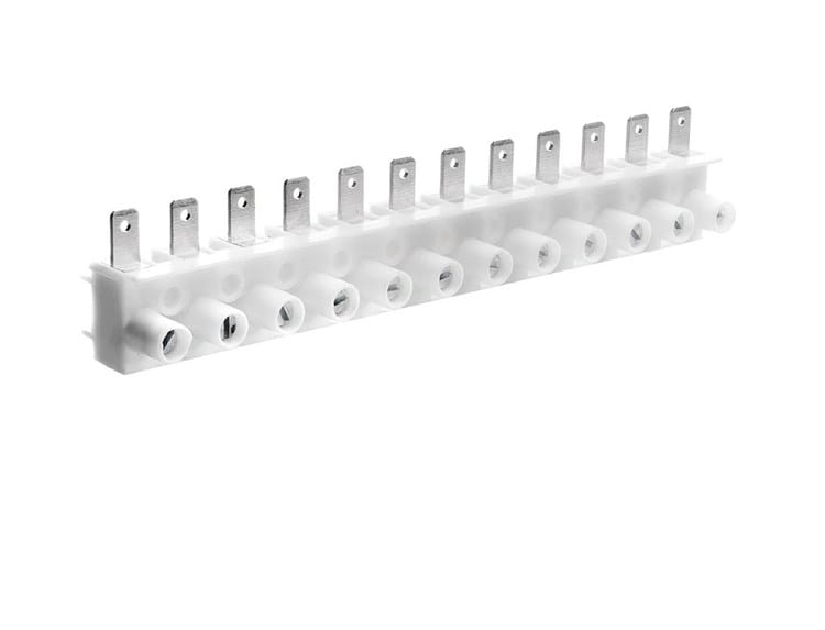 Helag kopplingsplint