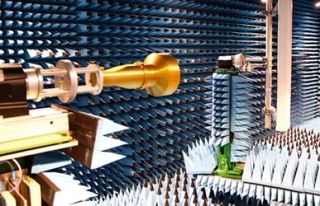 produkt_antenna-system-solutions_antenntestning-och-matning_01.jpg